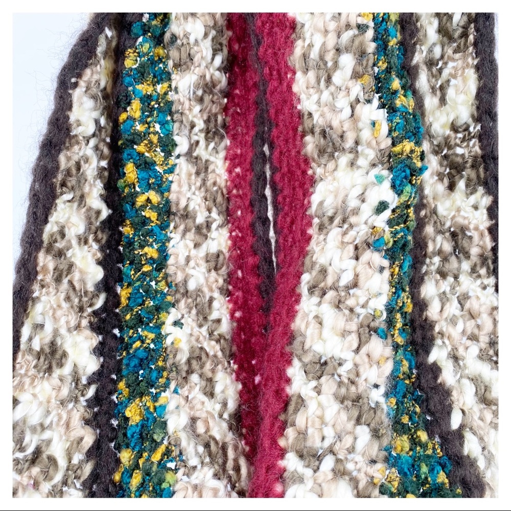 Maurices 100% Acrylic Knitted Scarf with Fringe - Picture 4 of 6